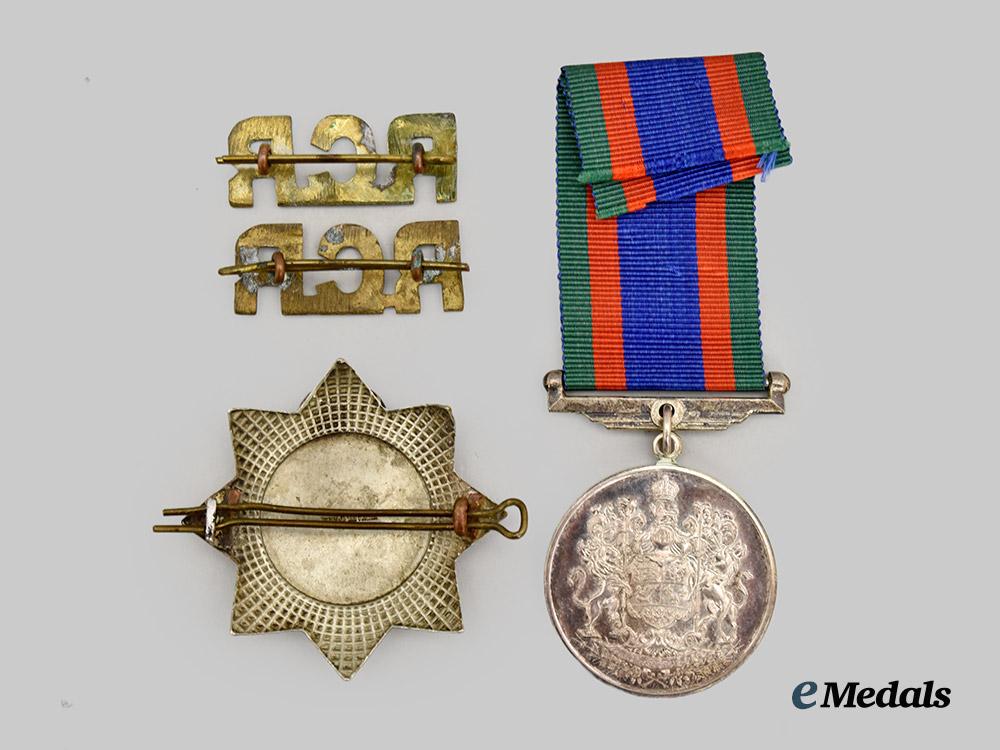 a_second_war_medal&_articles_to_the_royal_canadian_regiment___m_n_c8881