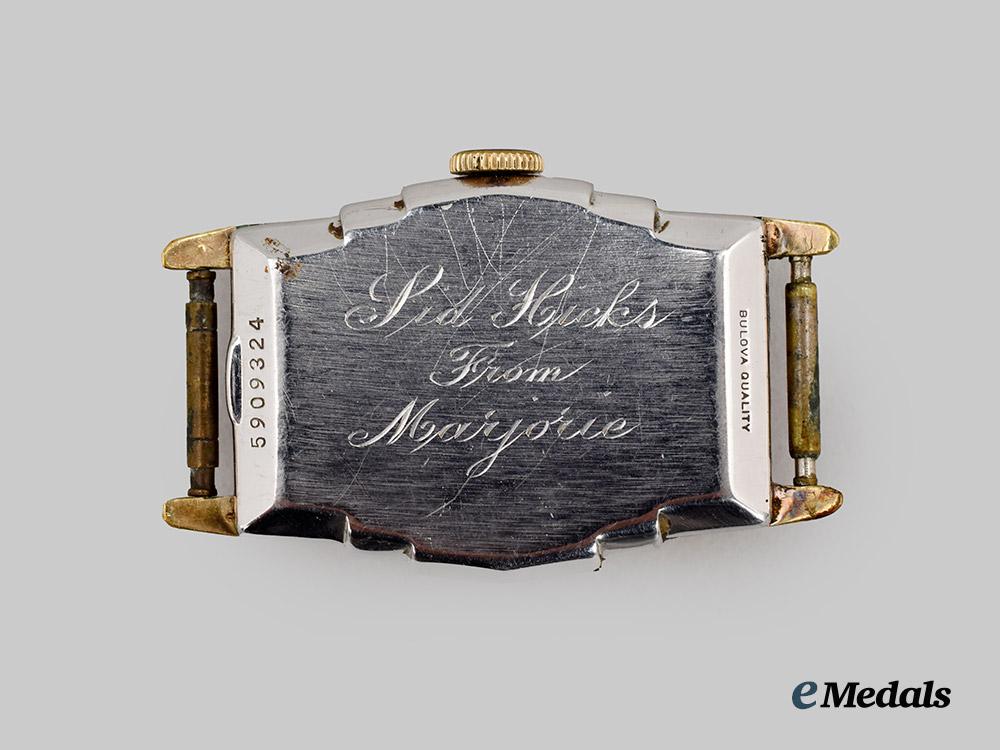 wwi69_th_overseas_field_battery_collar_badge;2_nd_pattern___m_n_c8889