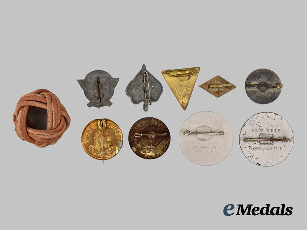 germany,_third_reich._a_mixed_lot_of_badges_and_insignia___m_n_c8902