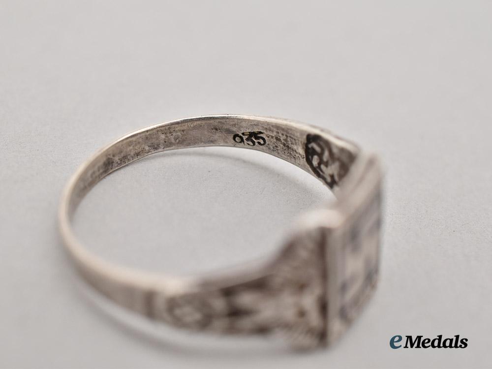 germany,_third_reich._a_patriotic_ring_in_silver___m_n_c8917