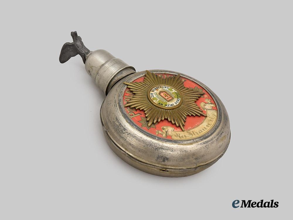 germany,_imperial._a_commemorative_flask_to_reservist_strauss___m_n_c8962