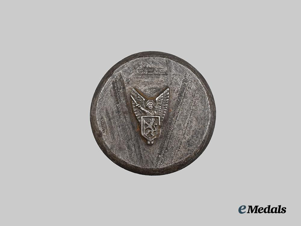 ukraine._a_kyiv_crest_die_from_e._braun&_co.,_vienna___m_n_c8966