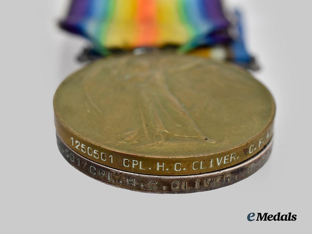 a_first_war_medal_pair_to_the_canadian_field_artillery___m_n_c8972