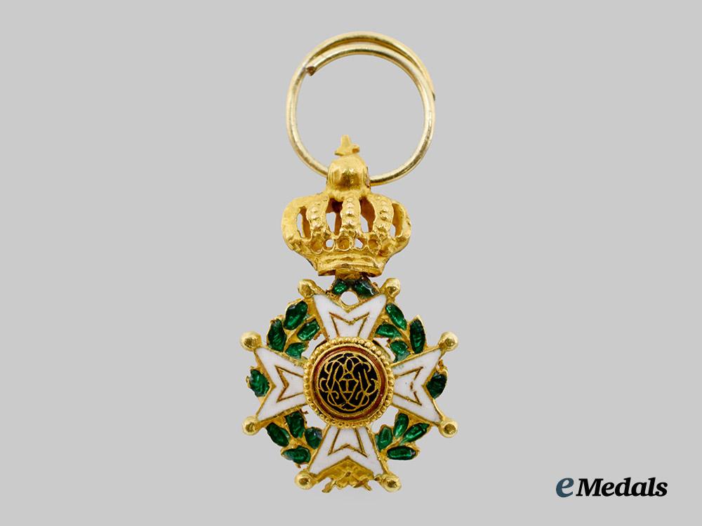 belgium,_kingdom._a_miniature_order_of_leopold_in_gold___m_n_c8987