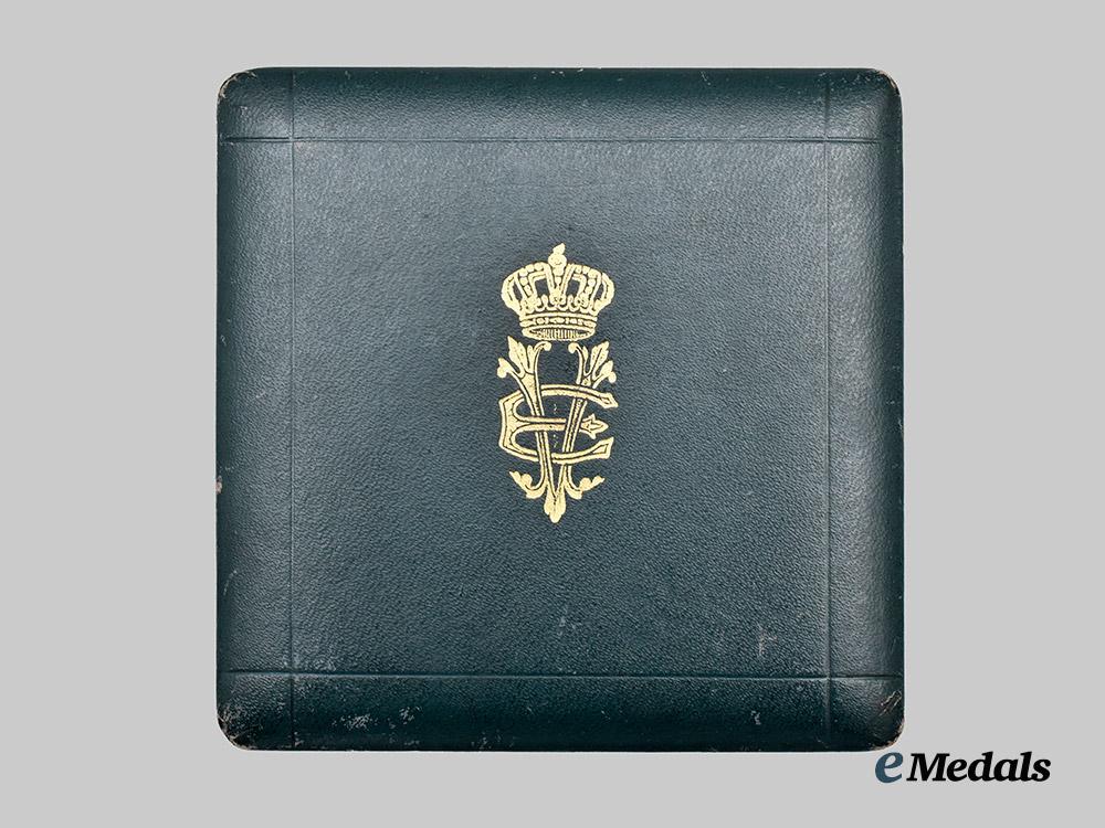 italy,_kingdom._an_order_of_st._lazarus,_grand_officer’s_breast_star_by_cravanzola,_c.1930___m_n_c9111