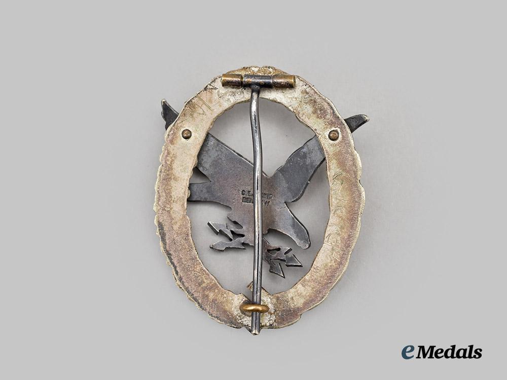 germany,_luftwaffe._a_radio_operator_and_air_gunner_badge,_early_and_named_example,_by_c._e._juncker___m_n_c9112
