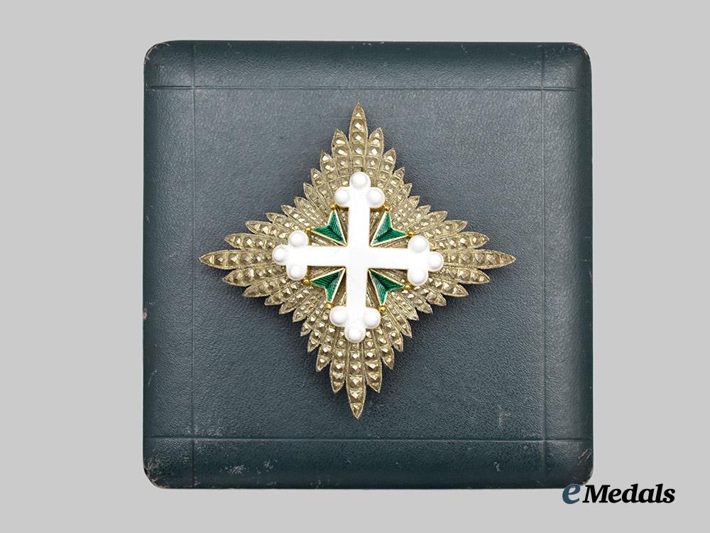 italy,_kingdom._an_order_of_st._lazarus,_grand_officer’s_breast_star_by_cravanzola,_c.1930___m_n_c9115