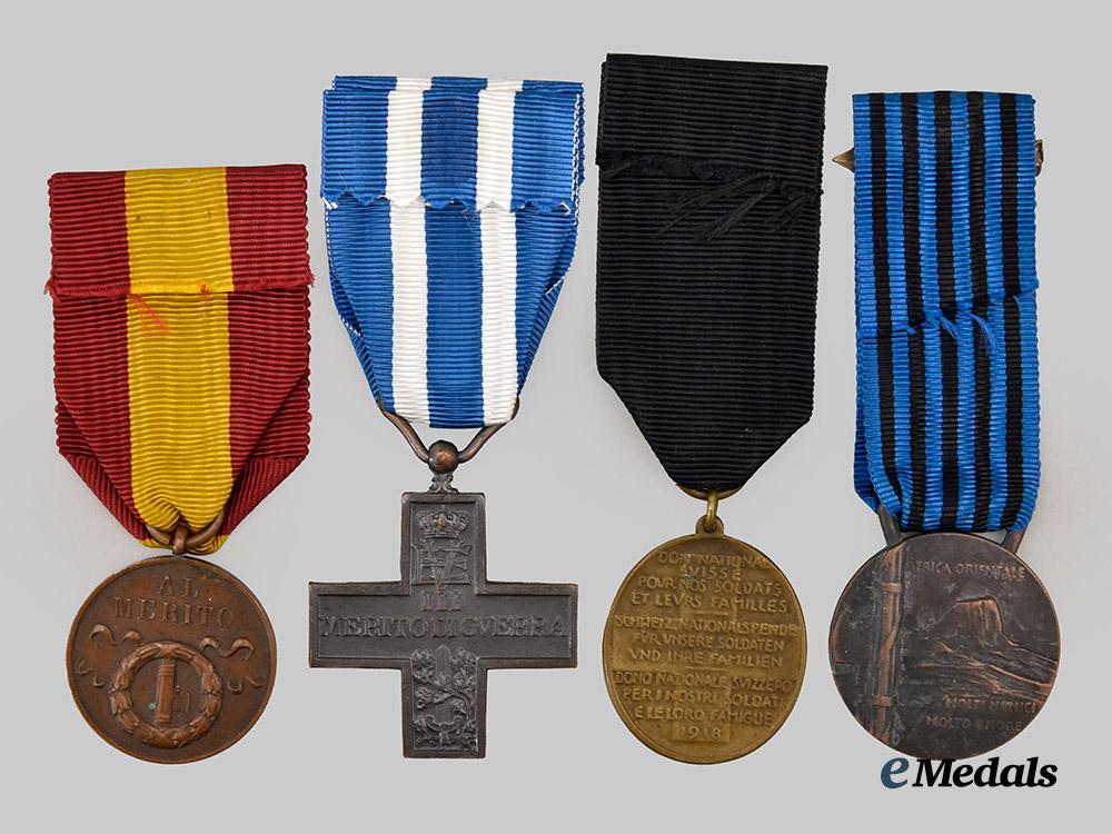 italy,_switzerland._a_lot_of_four_medals___m_n_c9128