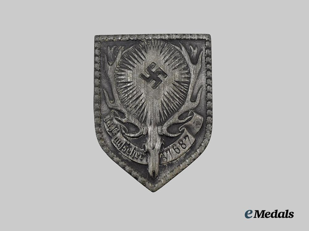 germany,_third_reich._a_german_hunting_society_badge_for_hunters_and_gamekeepers___m_n_c9151
