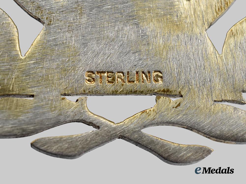 cuba,_republic._an_order_of_naval_merit,_i_i_i._class_officer,_jeweller_modified_to_i_i._class_commander___m_n_c9170