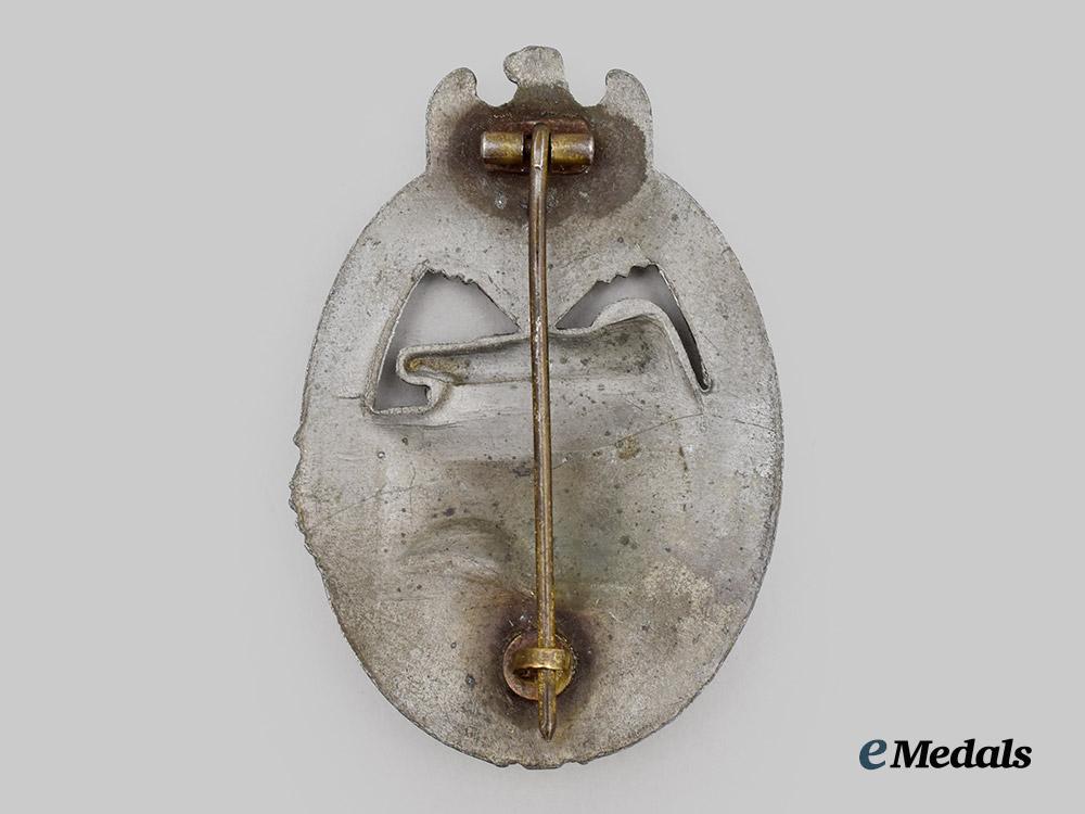 germany,_wehrmacht._a_panzer_assault_badge,_bronze_grade,_daisy_variant_type_b___m_n_c9184