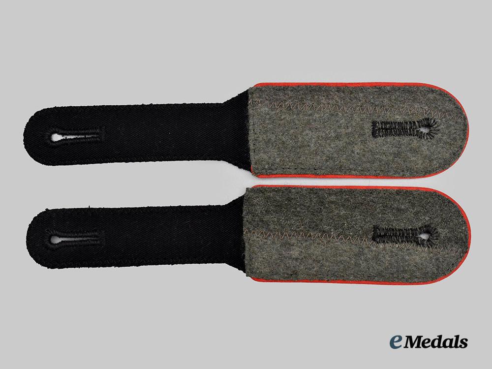 germany,_s_s._a_mint_set_of_waffen-_s_s_flak/_artillery_enlisted_ranks_shoulder_straps___m_n_c9216
