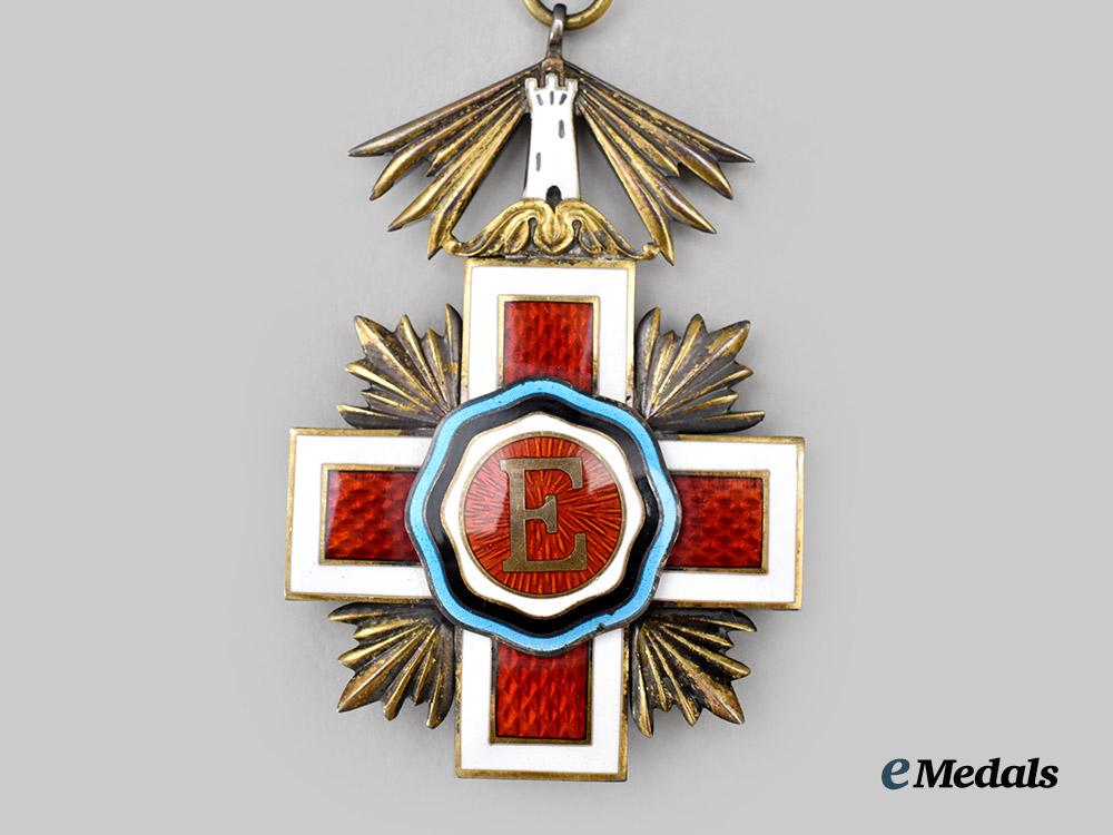 estonia,_independent_democratic_nation._an_order_of_merit_of_the_estonian_red_cross,_by_roman_tavast___m_n_c9256