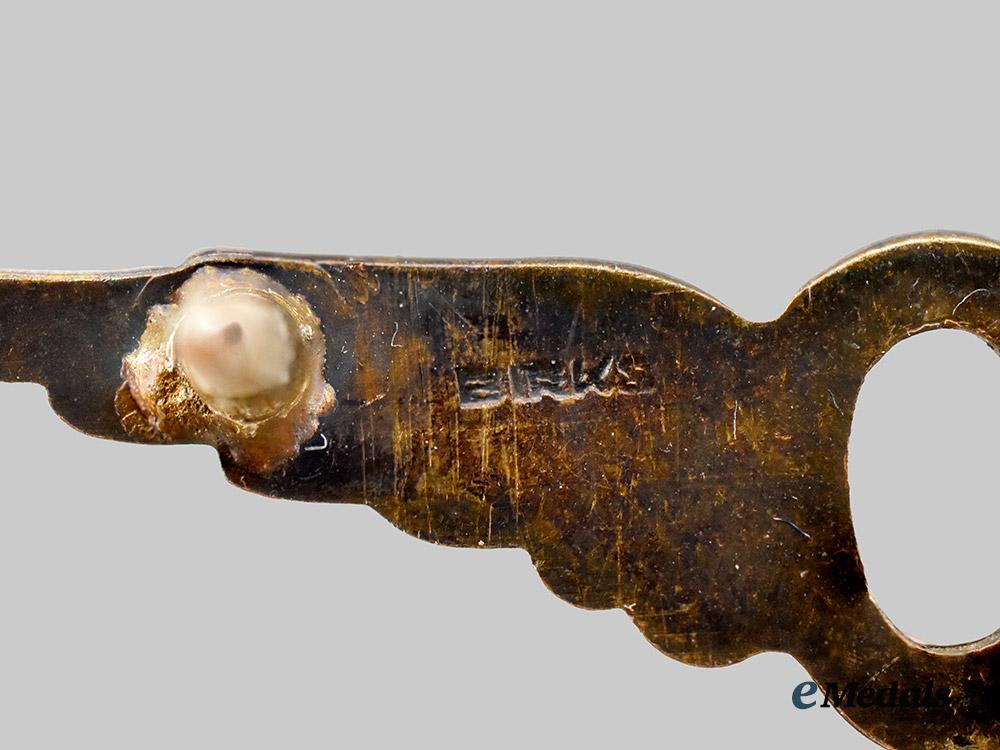 canada,_commonwealth._the_well_documented_d_f_c_group_to_f/_l_rowe_r_c_a_f,_lancaster_k_b-834,_who_was_lost_over_essen_in1945___m_n_c9299