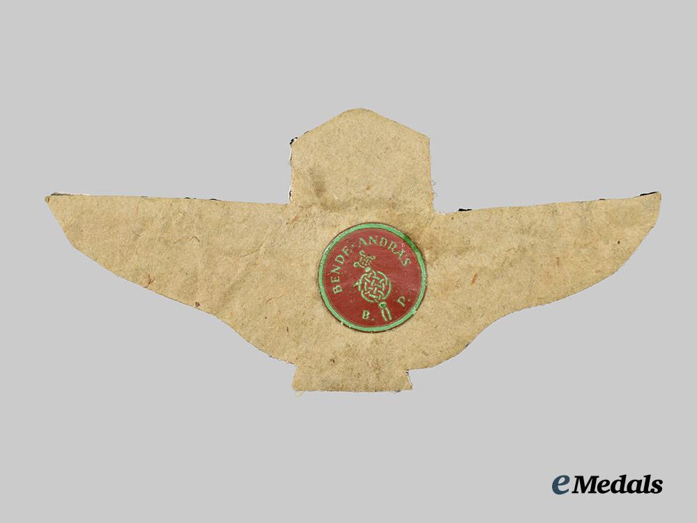 hungary,_kingdom._a_royal_hungarian_air_force_pilot’s_badge,_cloth_version___m_n_c9317