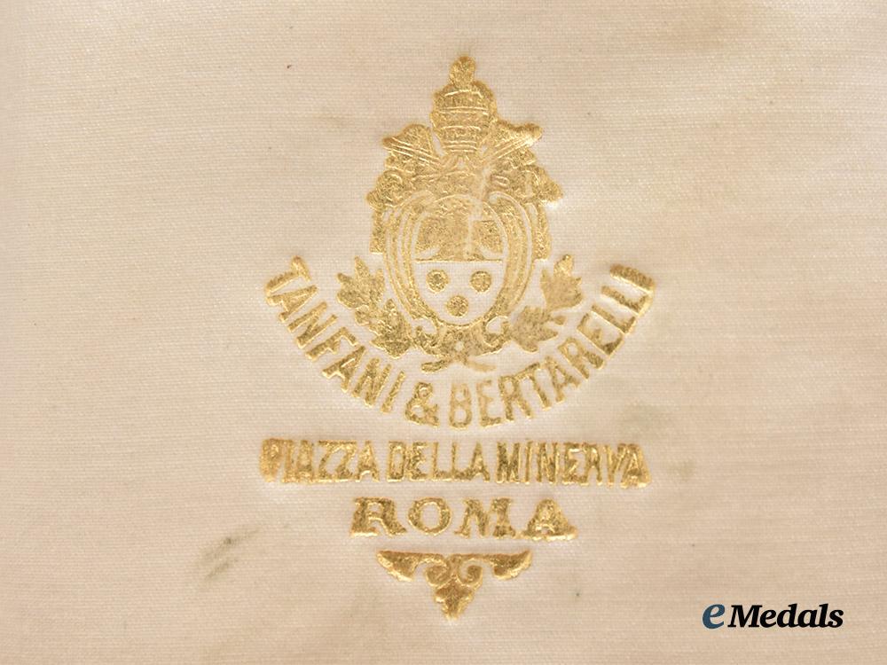 vatican,_papal_state._an_order_of_st._sylvester,_commander_by_tanfani&_bertarelli,_with_case___m_n_c9351