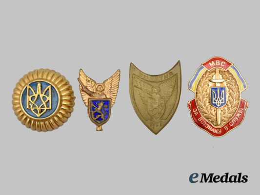 ukraine,_republic._a_lot_of_badges&_insignia___m_n_c9426