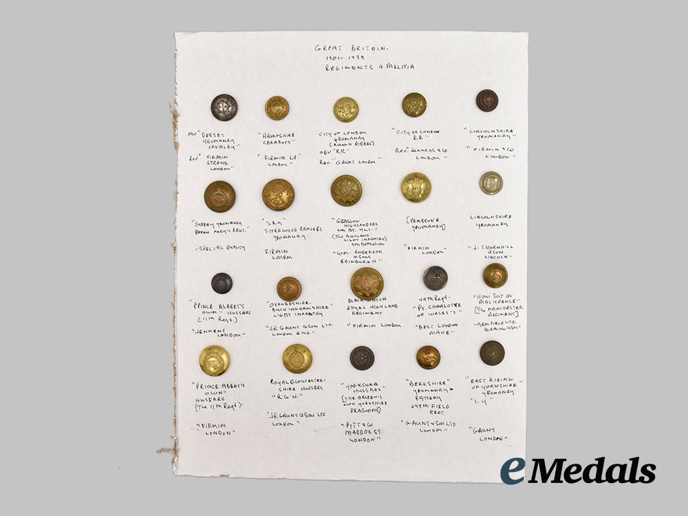 united_kingdom._a_collection_of_regmental_and_military_buttons___m_n_c9511