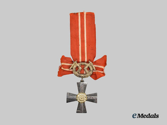finland,_republic._an_order_of_the_cross_of_liberty,_i_v_class1941,_military_division___m_n_c9538
