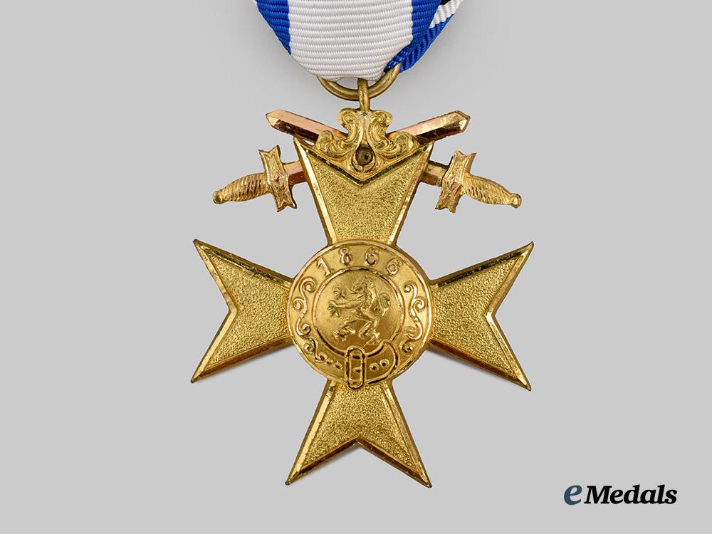 bavaria,_kingdom._an_order_of_merit,_i_class_military_merit_cross,_with_swords,_c.1930___m_n_c9558