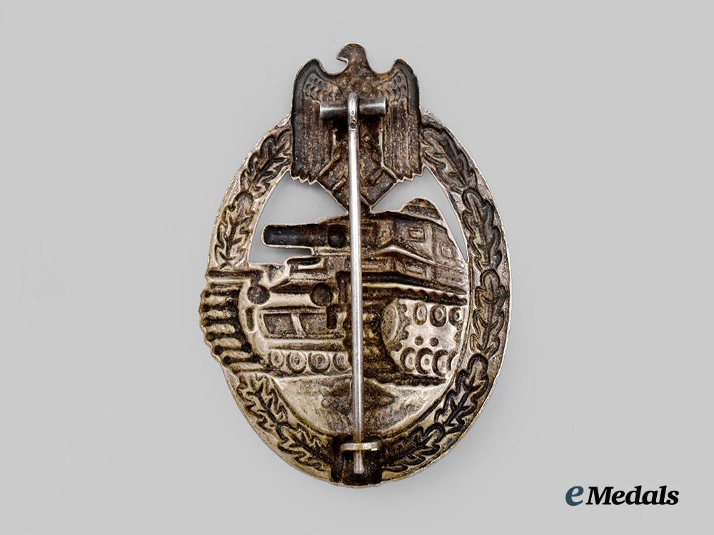 germany,_wehrmacht._a_panzer_assault_badge,_silver_grade,_by_otto_schickle___m_n_c9611