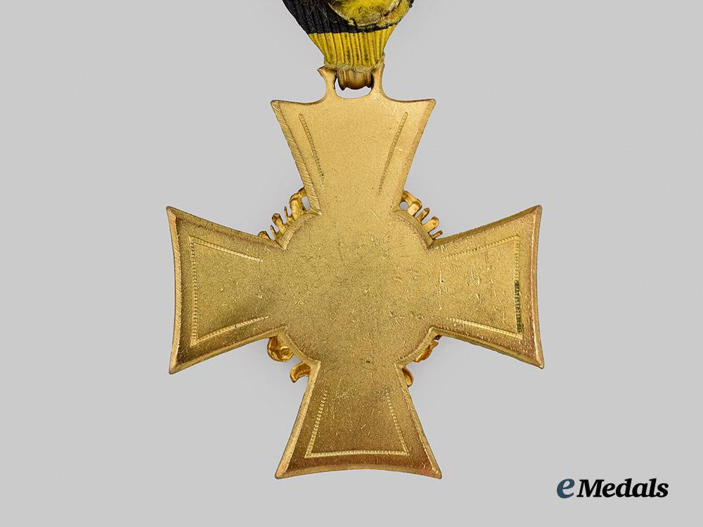 austria,_imperial._a_military_long_service_decoration,_i_i_class_for_officers___m_n_c9614