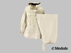 Germany, Heer. A Rare Reversible Wehrmacht Mountain Troops/Gebirgsjäger M42 Smock & Jumpers