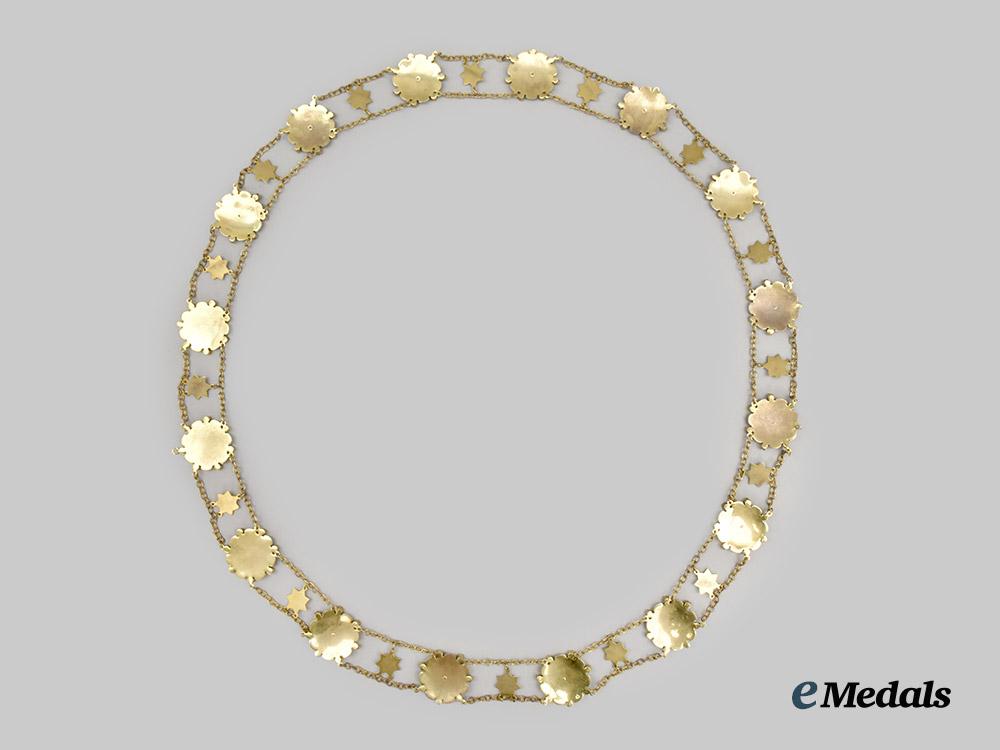 jordan,_kingdom._an_order_of_al-_hussein,_collar_with_diamonds,_c.1960___m_n_c9813