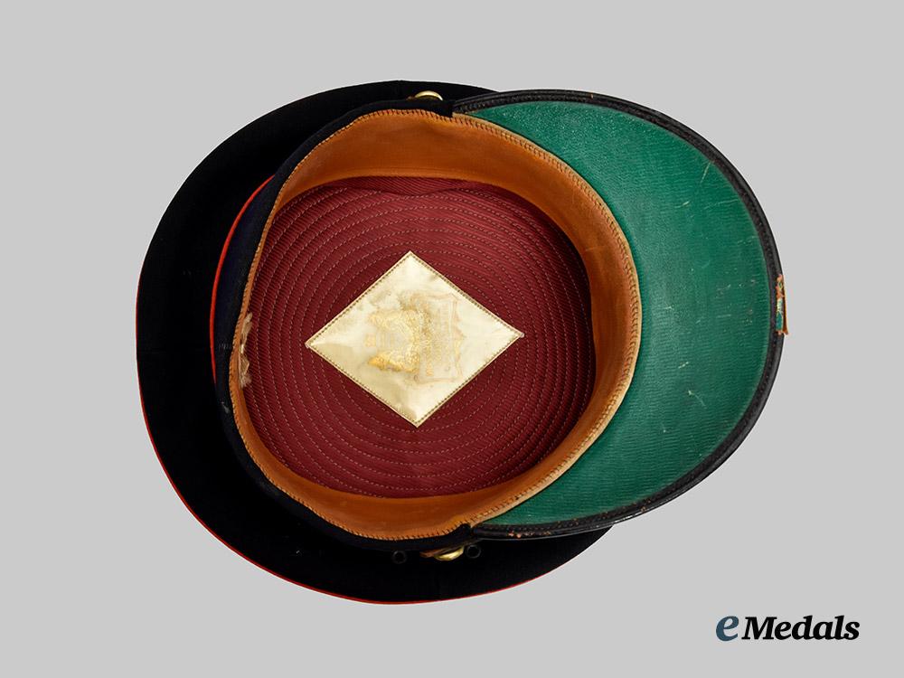 united_kingdom._a_second_war_royal_engineers_officer’s_visor_cap___m_n_c9858