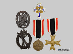 Germany, Wehrmacht. A Mixed Lot of Awards