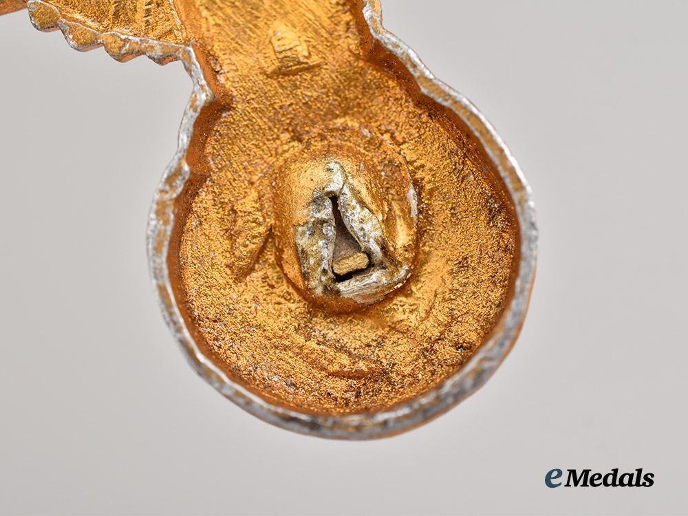 germany,_third_reich._a_mixed_lot_of_insignia___m_n_c9992