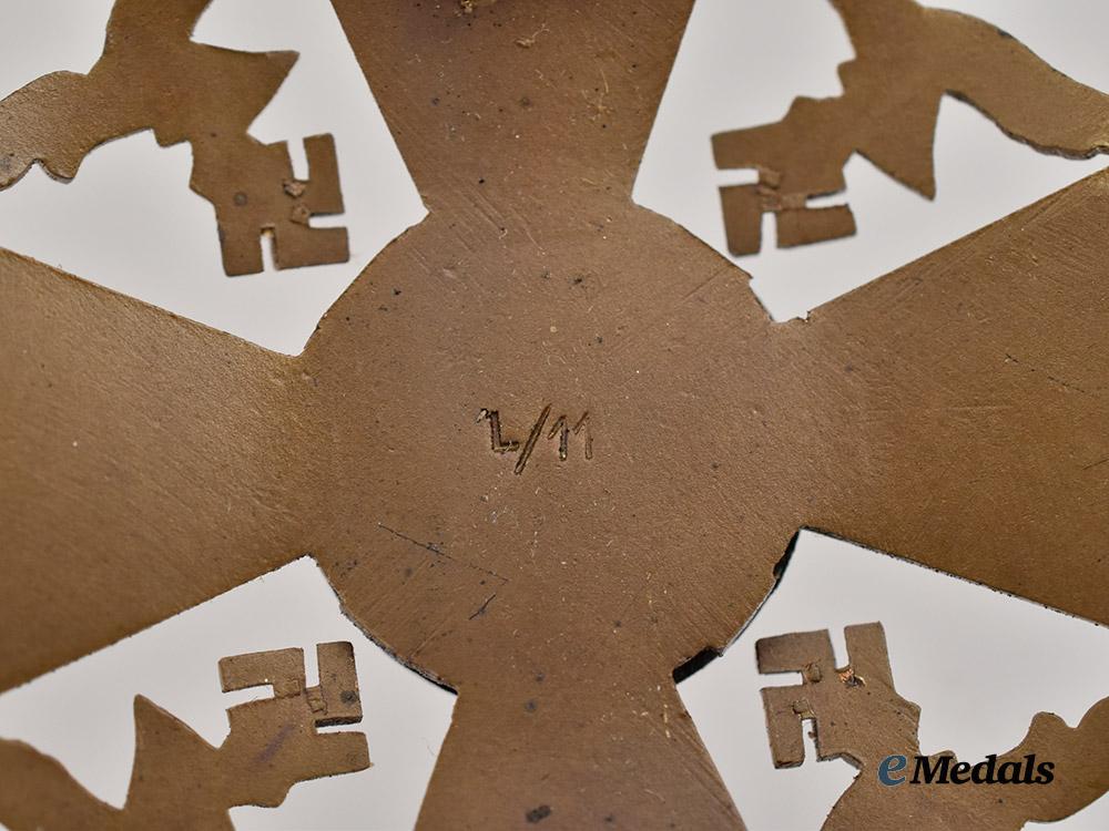 germany,_wehrmacht._a_spanish_cross_in_bronze,_by_wilhelm_deumer___m_n_c9998