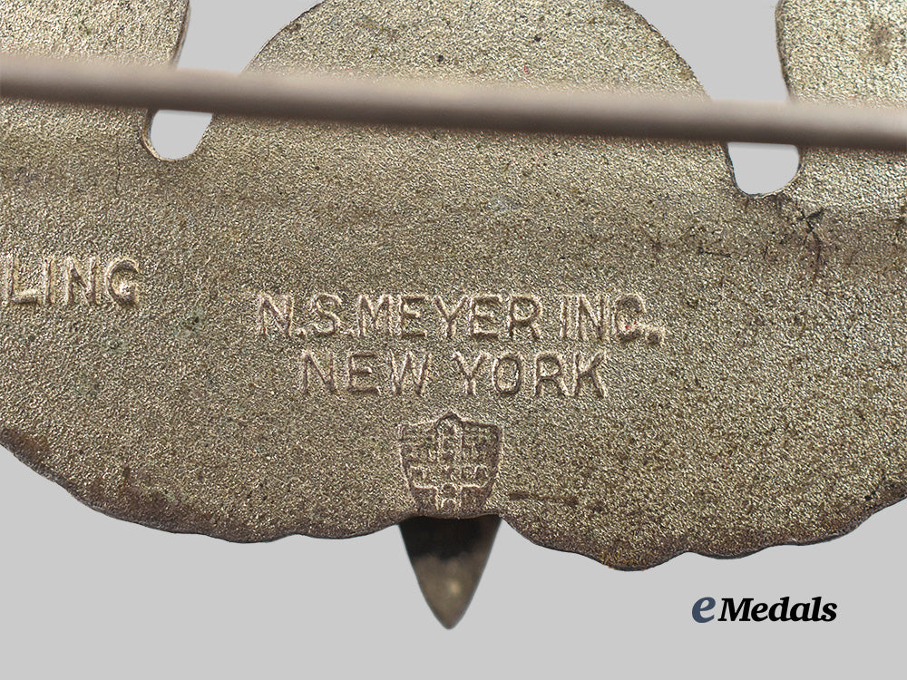 united_states._a_lot_of_seven_reduced_sized_second_war_wings_e_medals__m0706-24_5