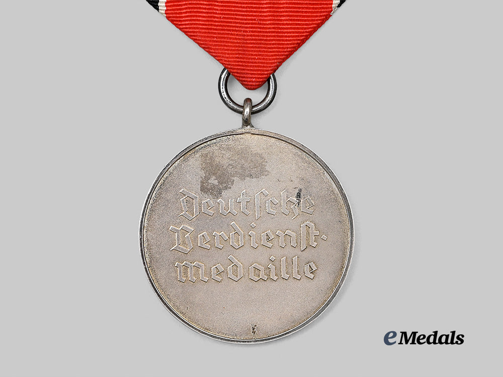 germany,_third_reich._an_order_of_the_german_eagle,_silver_merit_medal,_by_the_prussian_mint_e_medals__g61787_5