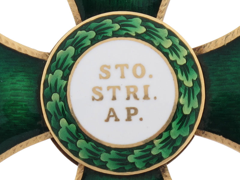 royal_hungarian_order_of_saint_stephen_a1037c