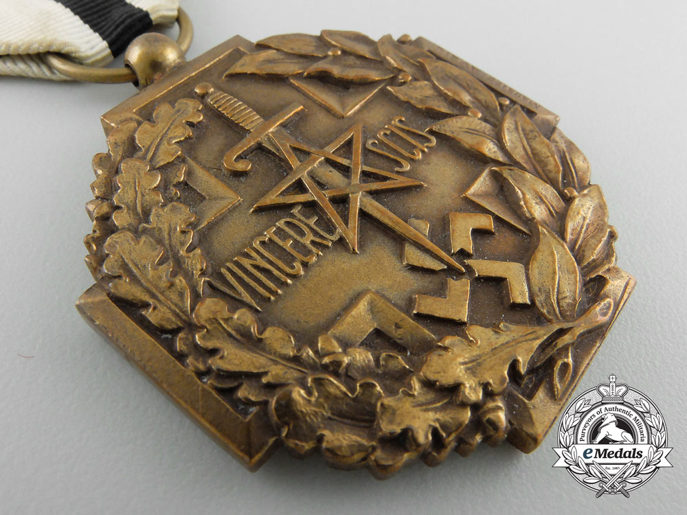 a_rare1940_french_medal_for_defence_of_gembloux_a_0191