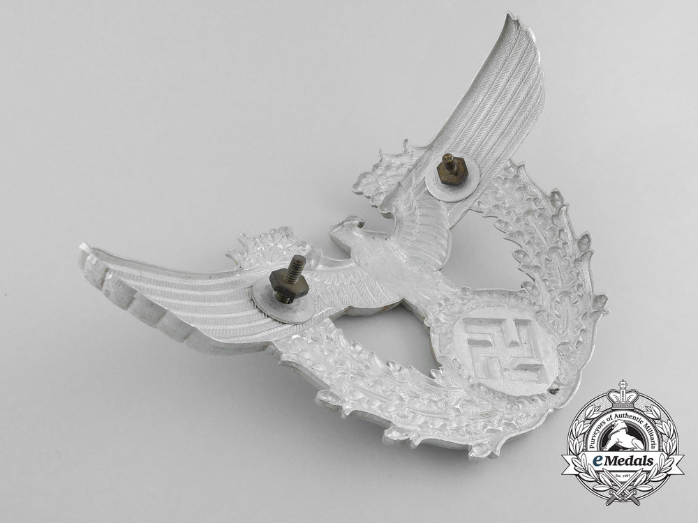 seven_german_headgear_insiginia_a_0607_1
