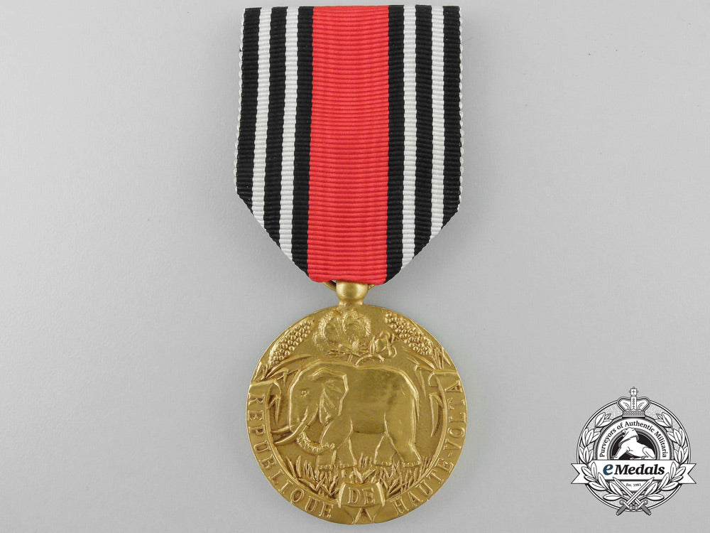 an_order_of_merit_of_upper_volta;_gold_grade_medal_a_0695