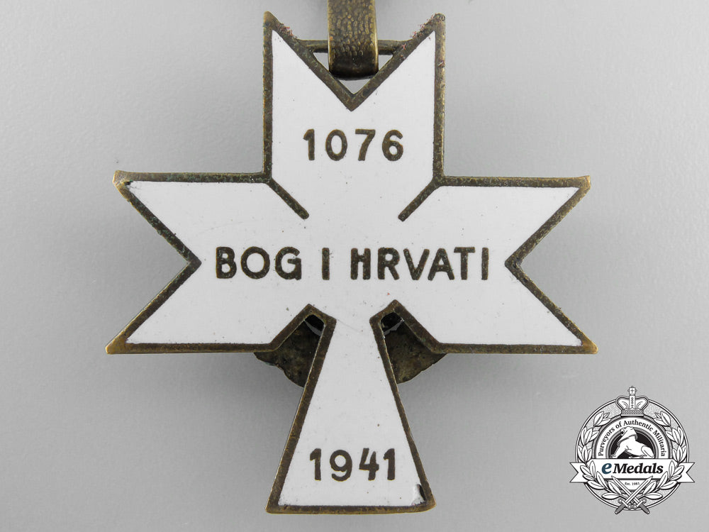 a_croatian_order_of_king_zvonimir1941-45;_third_class_with_oakleaves_a_1542