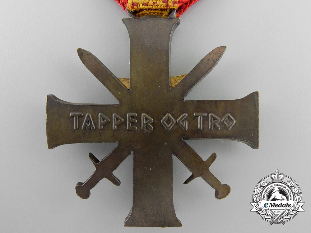 a1940-45_norwegian_merit_cross_with_swords;_second_class_cross_a_1546