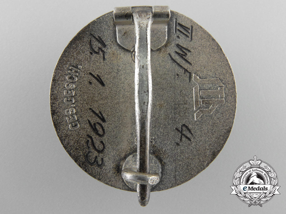 a1923_stahlhelm_membership_badge_in_silver_a_1612