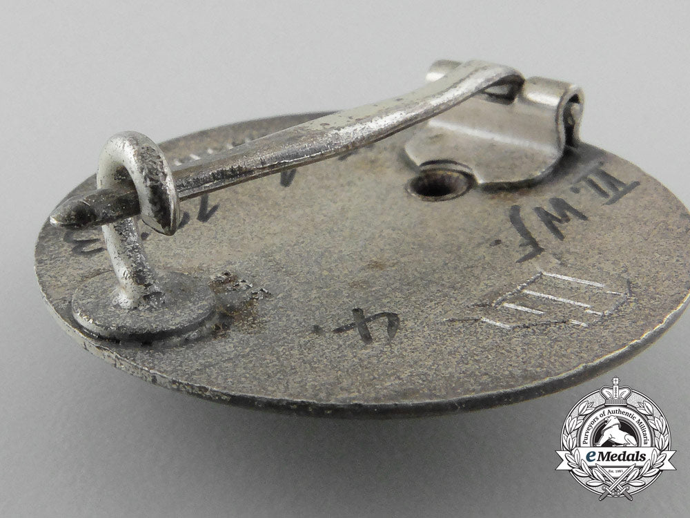 a1923_stahlhelm_membership_badge_in_silver_a_1616