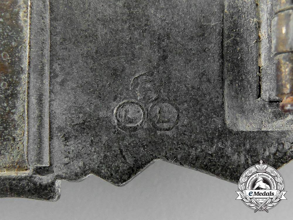 a_close_combat_clasp;_bronze_grade_by_friedrich_linden,_lüdenscheid_a_1858
