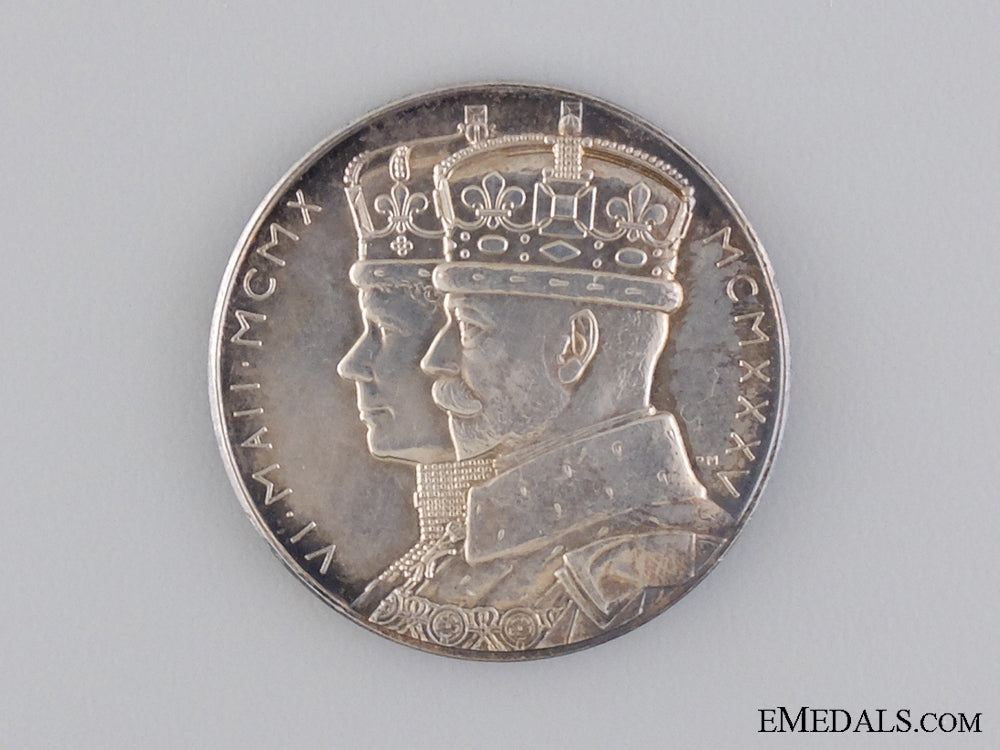 a1910-1935_king_george_v_and_queen_mary_silver_jubilee_commemorative_medal_a_1910_1935_king_540f49132e5e9
