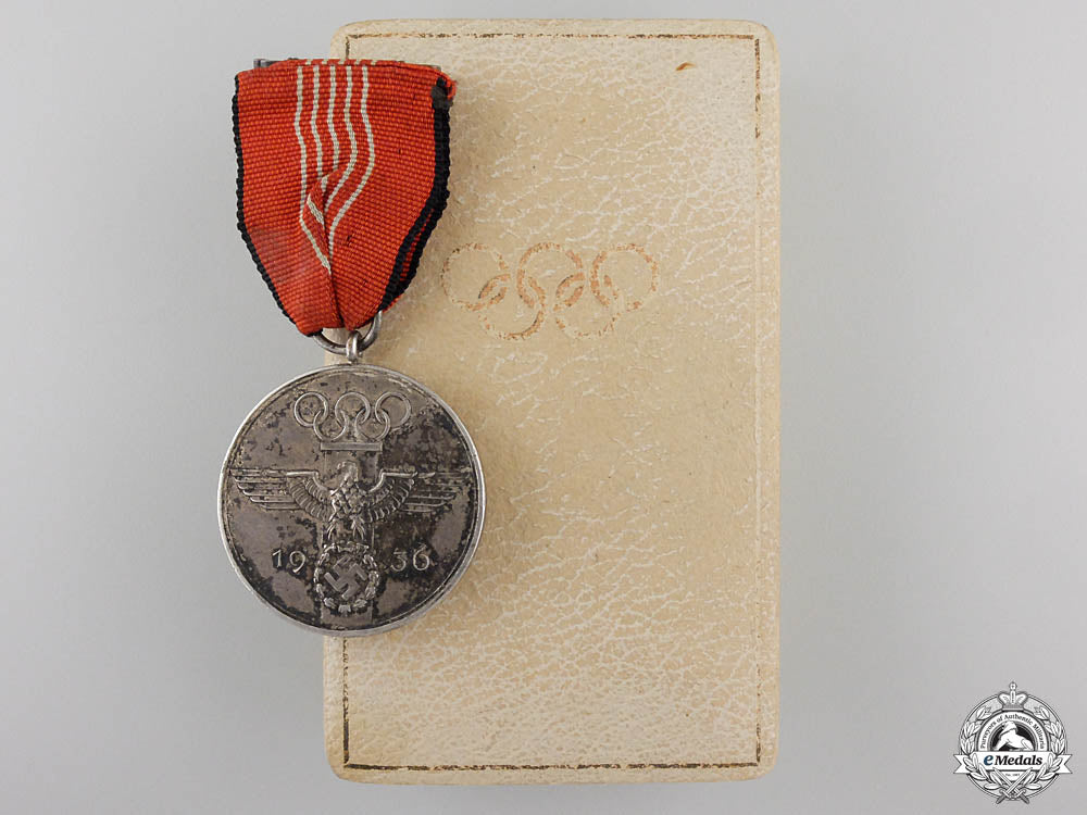 a1936_berlin_summer_olympic_games_medal_with_case_a_1936_berlin_su_55bd02d5ae61a