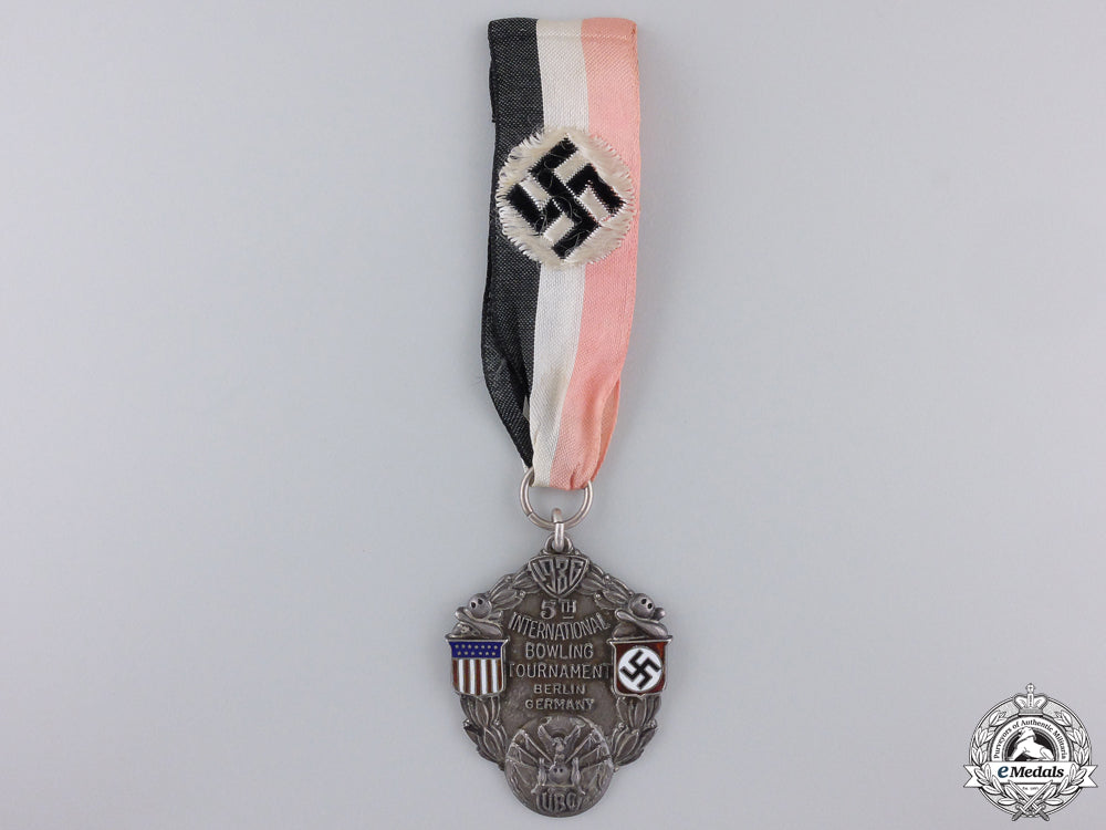 a1938_pre_war_america-_german_bowling_medal,_berlin_a_1938_pre_war_a_55a6aeb52c018