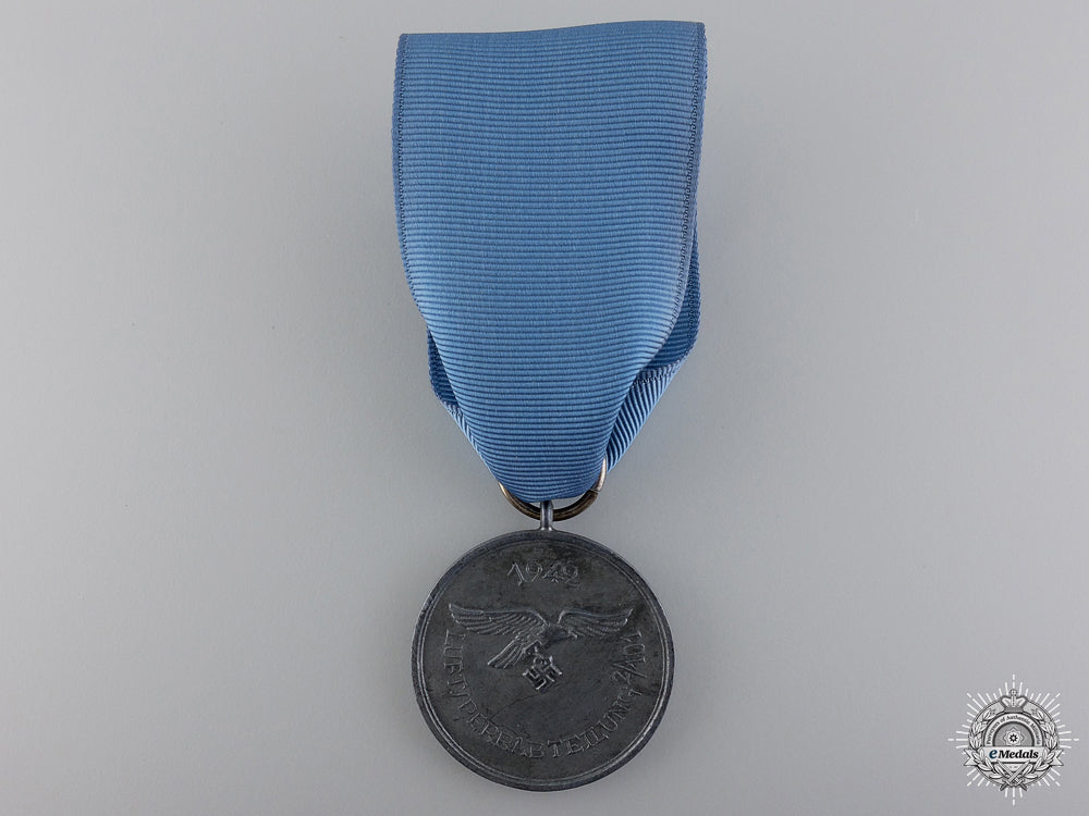 a1942_luftwaffe_balloon_defence_medal_a_1942_luftwaffe_54aac04e54f2a