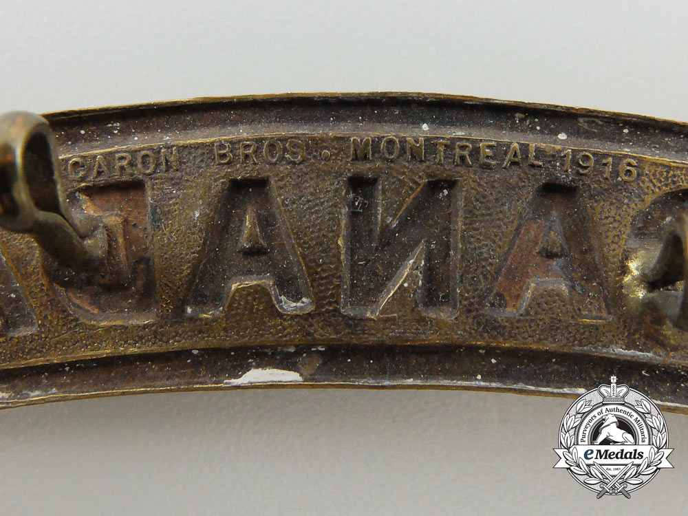 a_lot_of_seventeen_first_war_canadian_badges&_insignia_a_2346