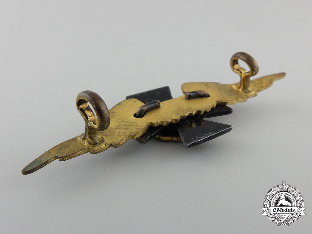 a_rare_second_war_royal_canadian_air_force_chaplain_officer's_cap_badge_a_271