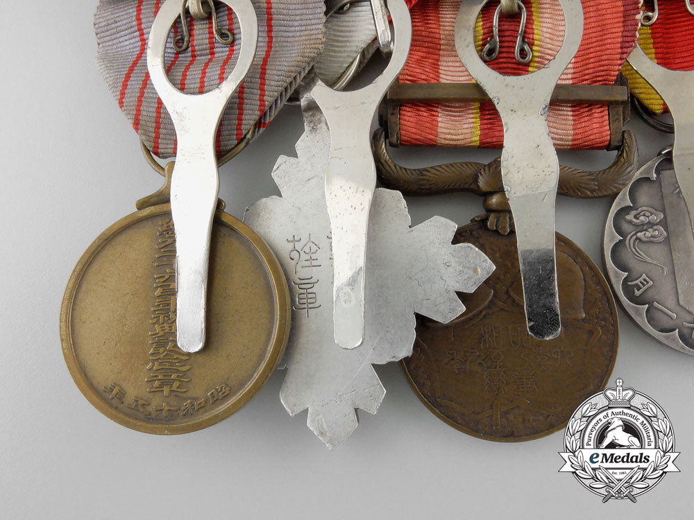 a_japanese_order_of_the_auspicious_clouds_award_grouping_a_2889_2_1